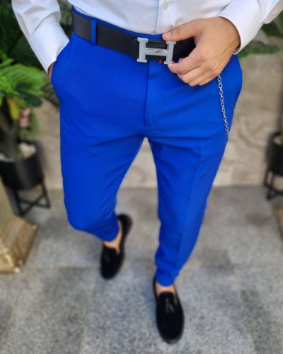 Pantaloni albastru electric de bărbați, casual slim fit, conici cu lanț – pn703