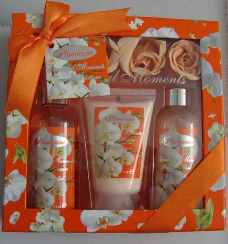 Pachet promotional village cosmetics orange cu flori de portocal