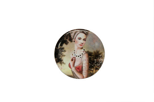 Oglinda compacta - lady necklace | the art file