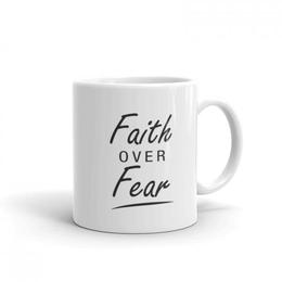 Cană personalizată faith over fear - adgift