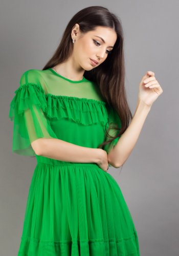 Rochie cu volane din tull verde 36