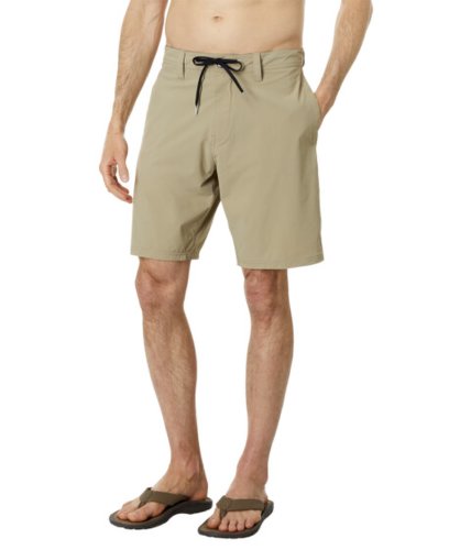 Imbracaminte barbati volcom voltripper 20quot hybrid shorts khaki