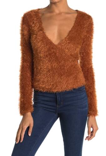 Imbracaminte femei lush fuzzy knit surplice crop sweater rust