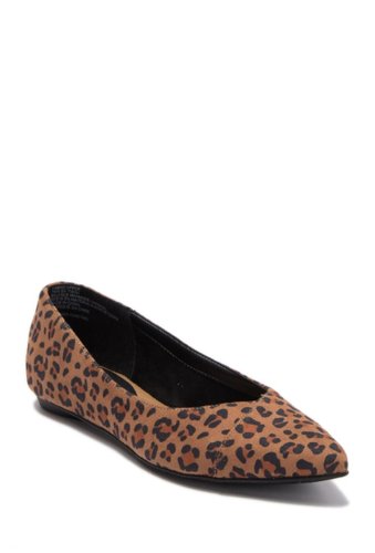 Incaltaminte femei abound sydnee pointed toe flat tan leopard faux suede