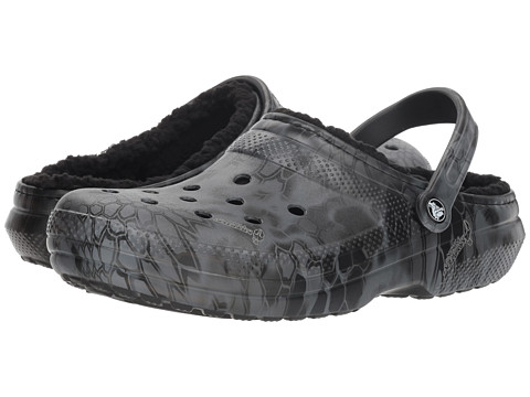 Incaltaminte femei crocs classic kryptek typhon lined clog black