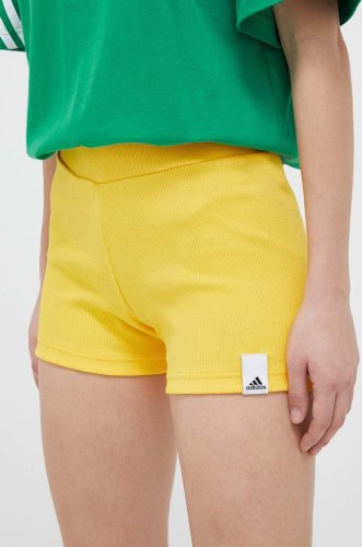 Adidas pantaloni scurti femei, culoarea galben, neted, medium waist