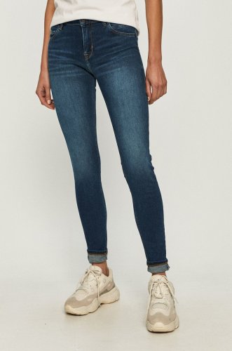 Cross jeans - jeansi page