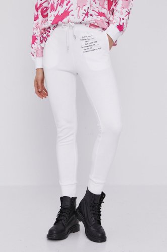 Diesel pantaloni femei, culoarea alb, cu imprimeu