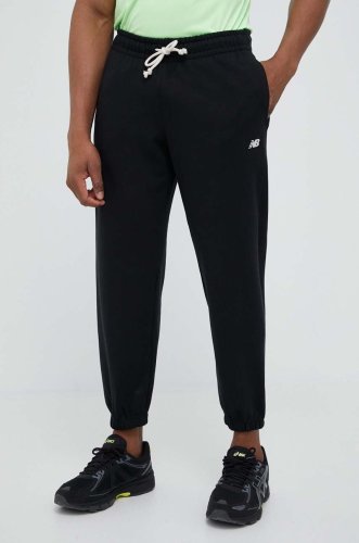 New balance pantaloni de trening athletics remastered culoarea negru, neted mp31503bk-3bk