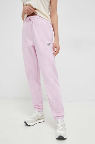 New balance pantaloni de trening culoarea roz, cu imprimeu